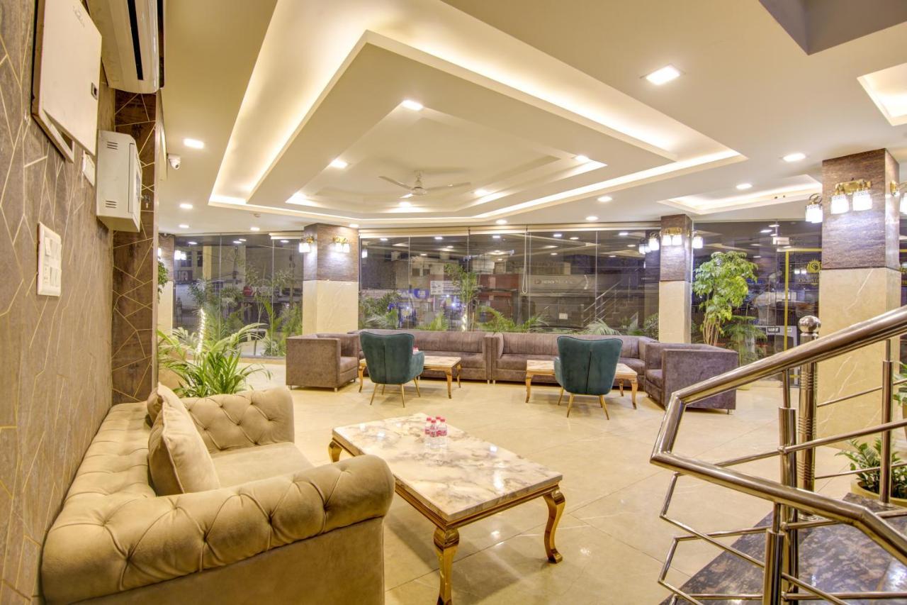 Hotel Park Tree Near Delhi Airport New Delhi Bagian luar foto